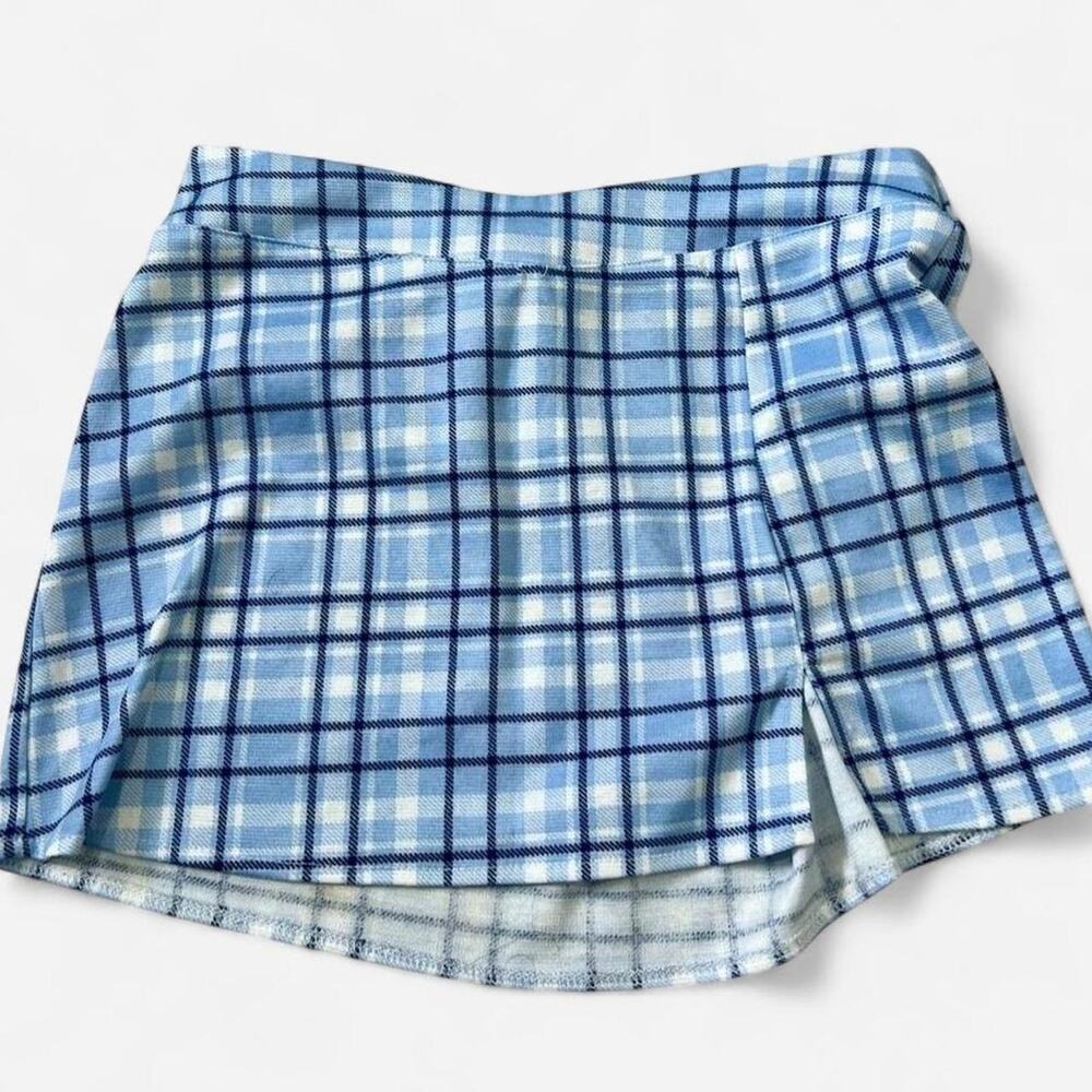 Blue plaid mini skort